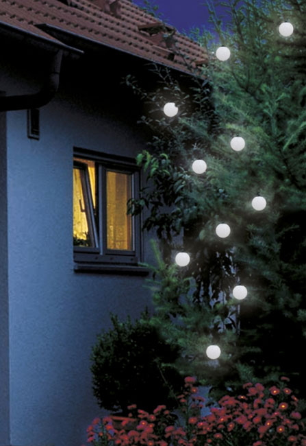 LED Solar-Lichterkette mit 10 sanft leuchtenden Softkugeln in  Schneeball-Optik  - Solaranlagen - Korschenbroich