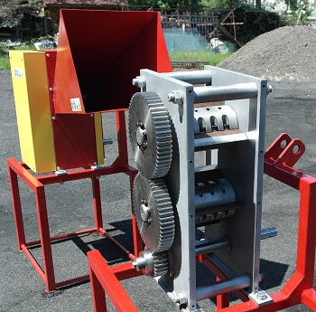 Holzhäcksler, Gartenhäcksler, Holzmaschine - Geraete Maschinen - Hanover