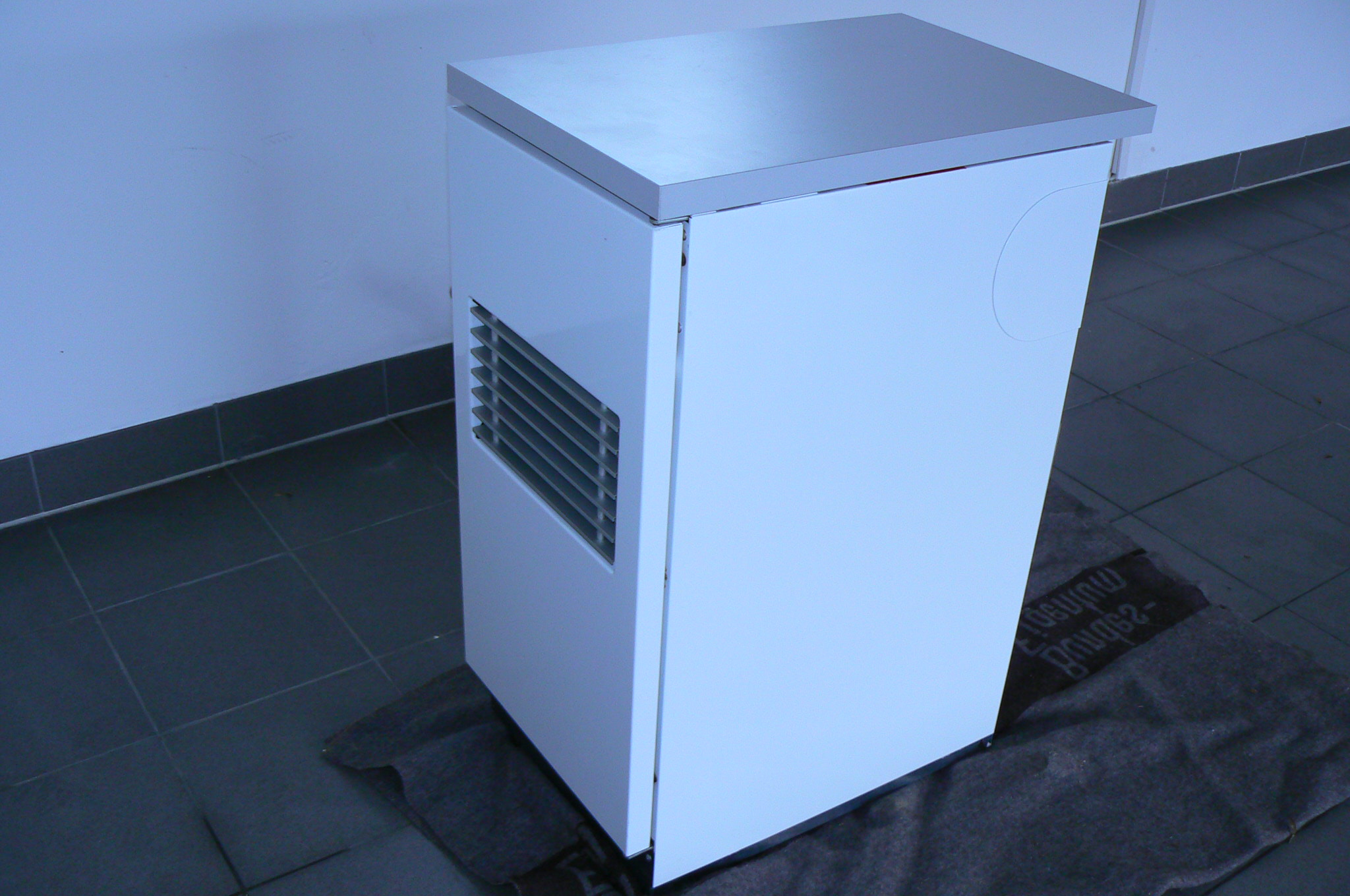 Junkers Gas - Heiztherme Supermodul in Küchenausführung - Elektro Heizung Wasserinstallation - Großaitingen