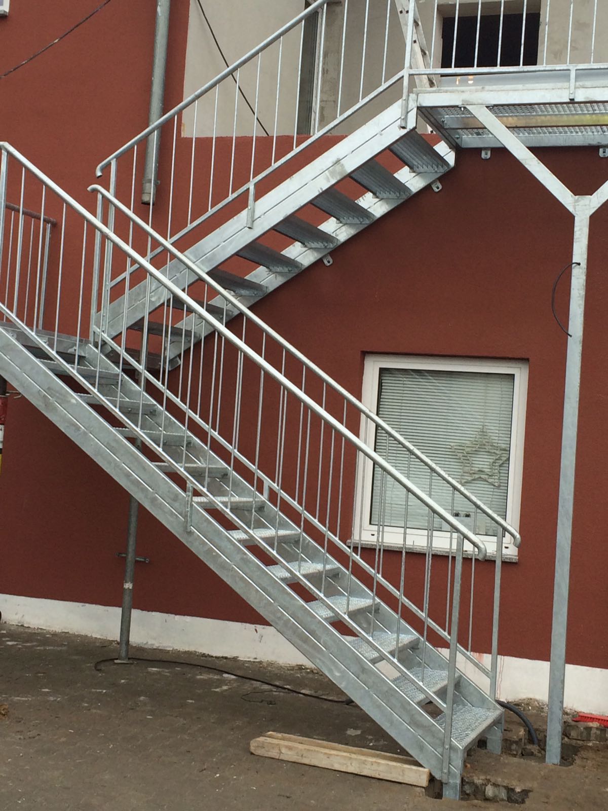 Metalltreppen stahltreppen aus Polen, mit Gelander , nach Mass - Sonstiges für den Garten - Oranienburg