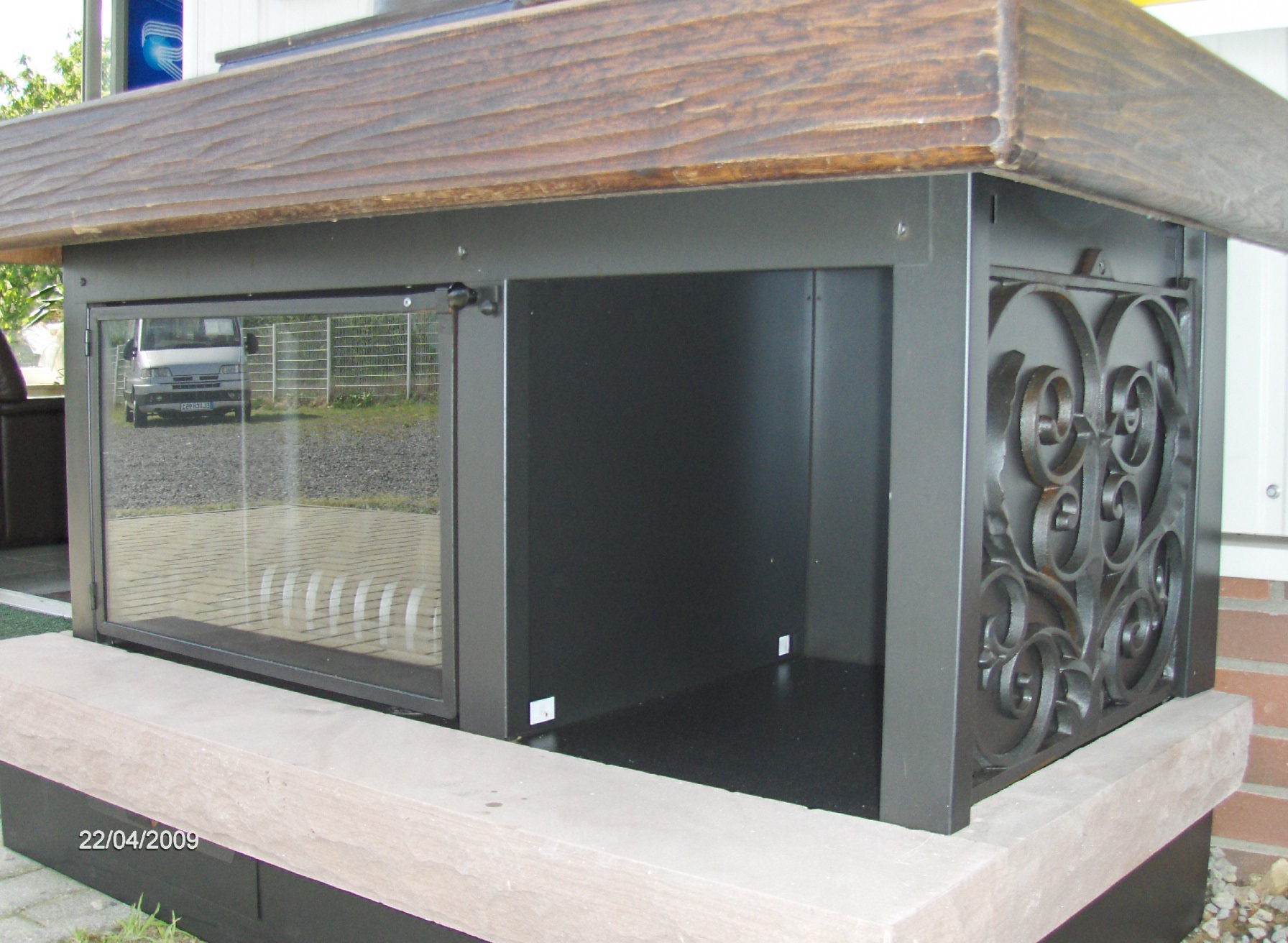 Verkaufe Kamin mit Sichtfenster - Elektro Heizung Wasserinstallation - Cloppenburg