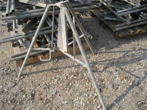 Angebot: Stützenfuß, Stützbein, Dreifussständer, Dreibein, Doka - Sonstiges Material für den Hausbau - Leipzig