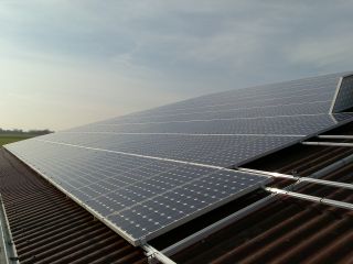 Montage von PV-Anlagen - Solaranlagen - Berlin